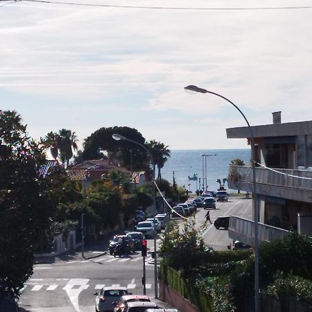 Grand 2 Pieces A 4Mns De La Plage Cagnes-sur-Mer Buitenkant foto